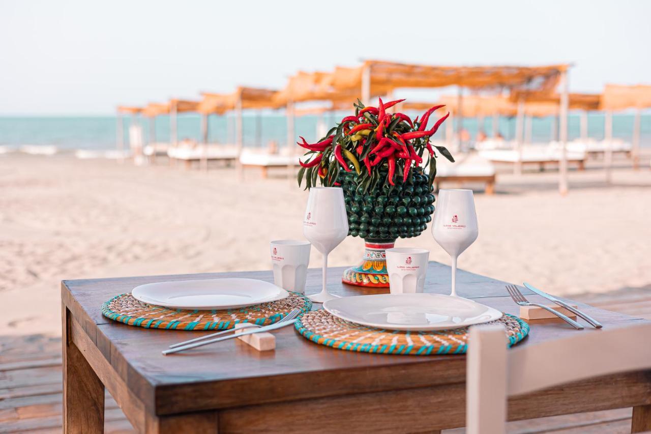 Valerio Resort Beach Club マルゲリータ・ディ・サヴォイア エクステリア 写真