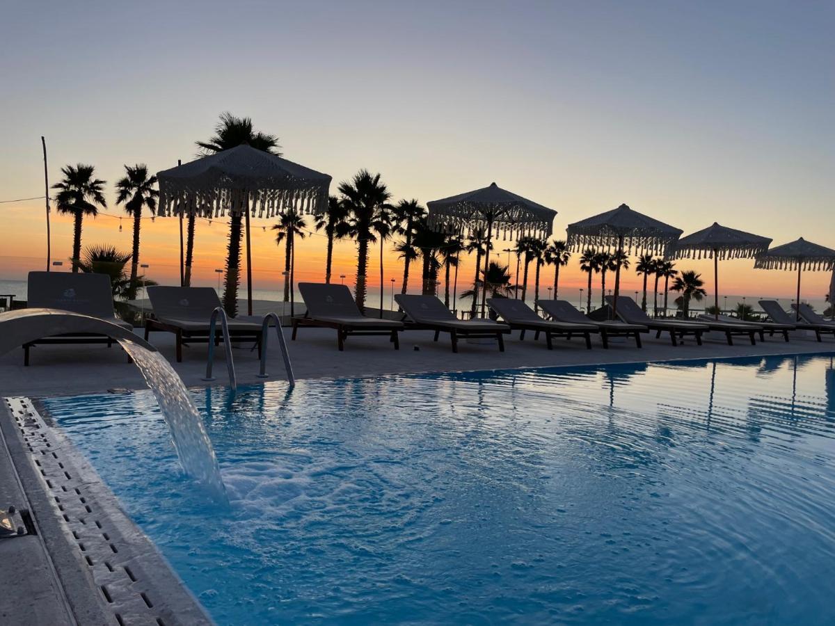 Valerio Resort Beach Club マルゲリータ・ディ・サヴォイア エクステリア 写真